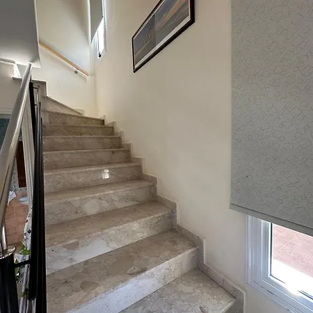 Villa Demetra, Coral Bay