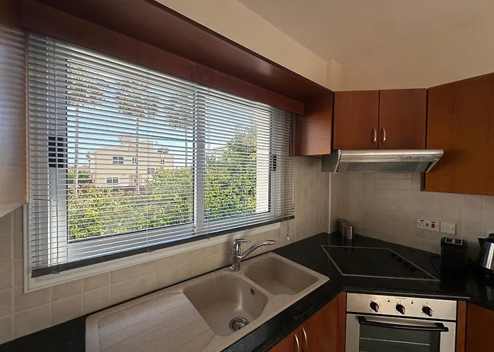 Demetra, * Coral Bay